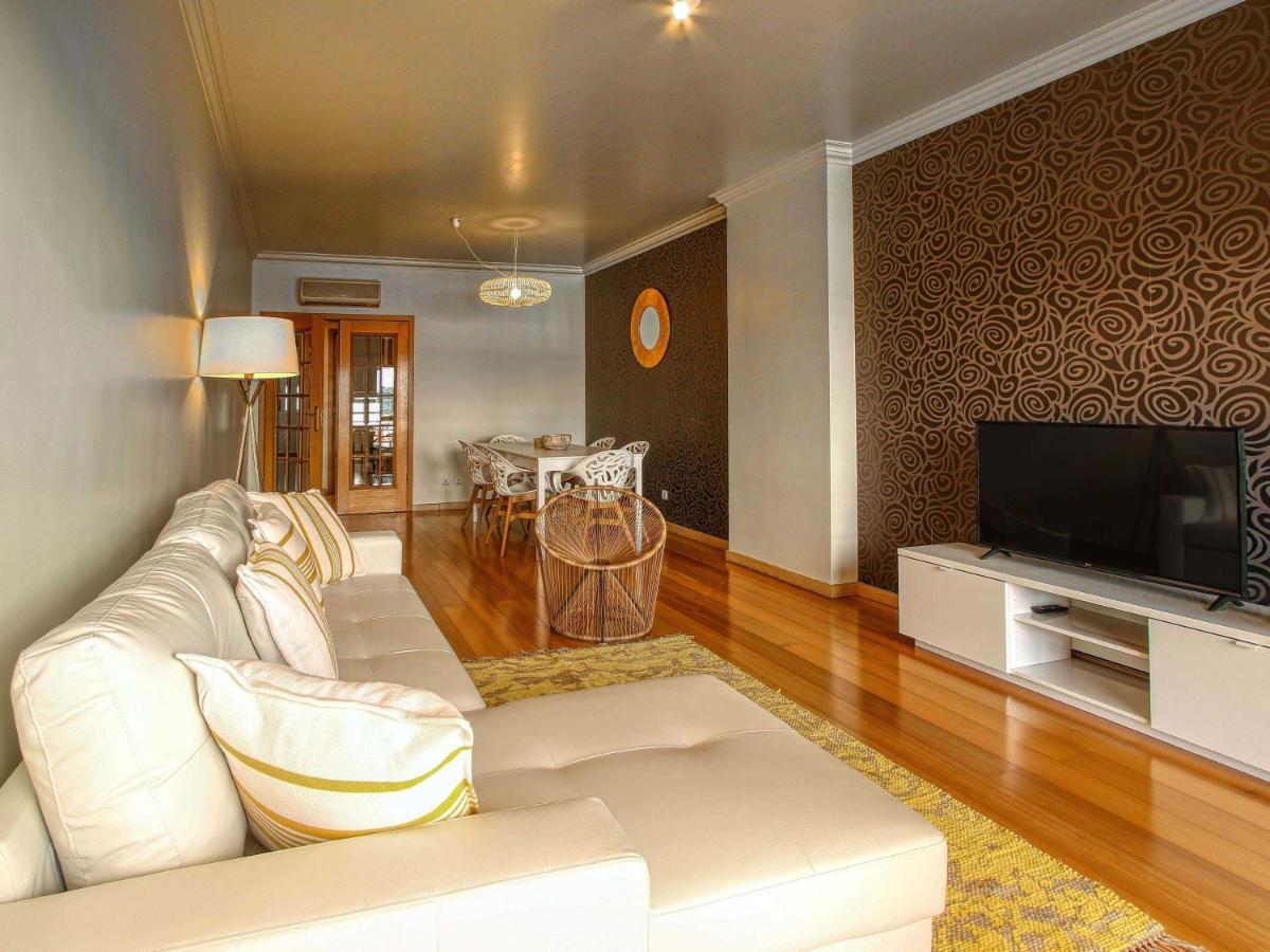 דירות שטובל Balcony With View, Private Garage, An Elevator מראה חיצוני תמונה